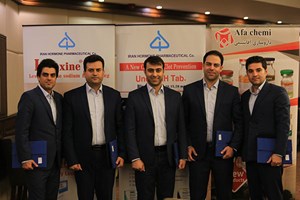 تقدیر از برترین فروشندگان در حوزه فروش شرکت‌های سهامدار