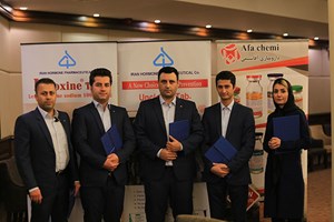 تقدیر از برترین فروشندگان در حوزه فروش به مشتریان خصوصی